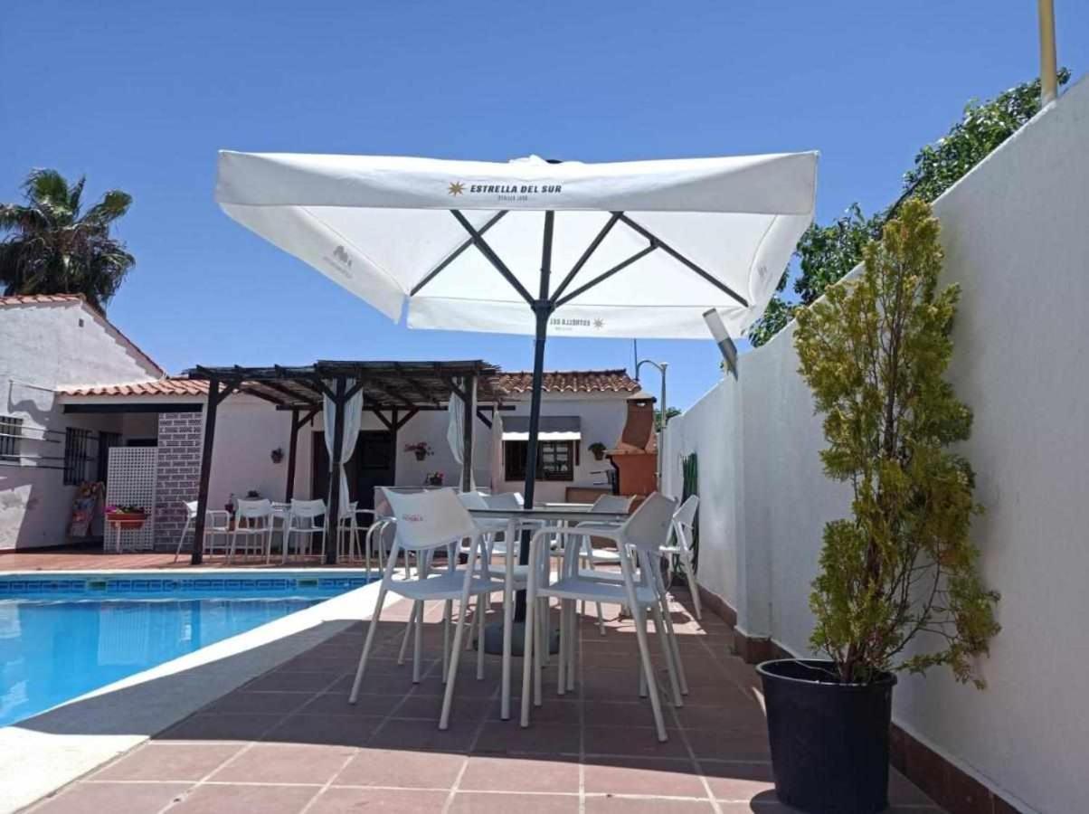 Hotel Rural Villa Torreaguila 巴达霍斯 外观 照片